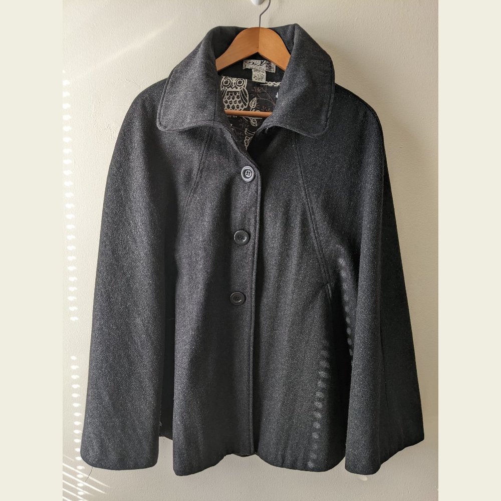 Steve Madden Wool Cape Coat Size (M/L) Poncho Owl Lining
